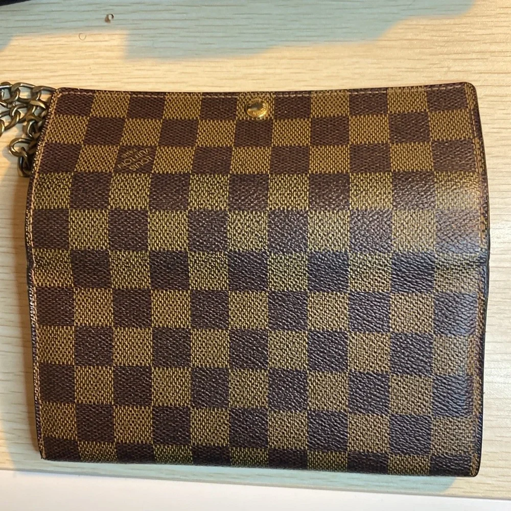 Louis Vuitton Vintage Damier Ebene Canvas Sarah Wallet EUC